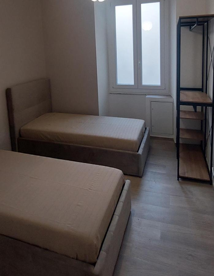 ג'נובה Fiumara Mall Apartment מראה חיצוני תמונה
